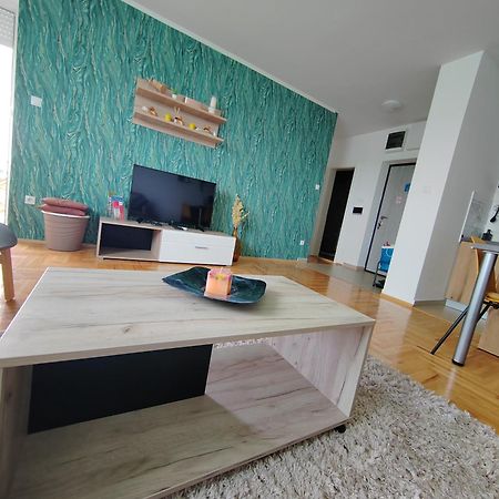 Krstic_Lux Apartman Subotica Ngoại thất bức ảnh