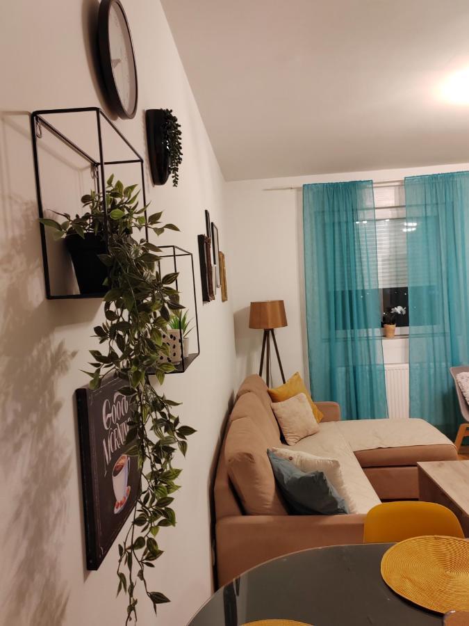 Krstic_Lux Apartman Subotica Ngoại thất bức ảnh