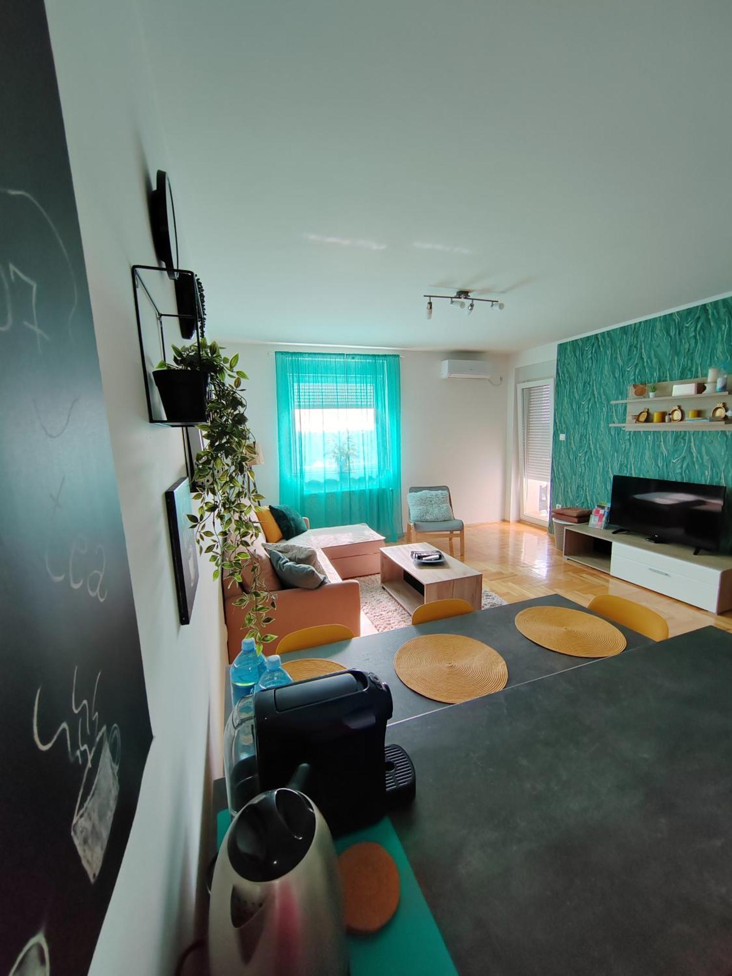 Krstic_Lux Apartman Subotica Ngoại thất bức ảnh