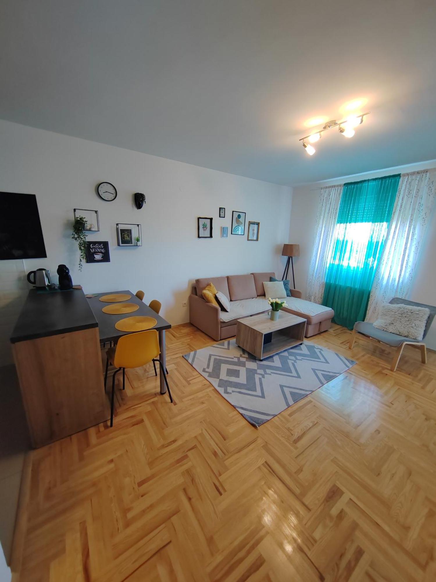 Krstic_Lux Apartman Subotica Ngoại thất bức ảnh